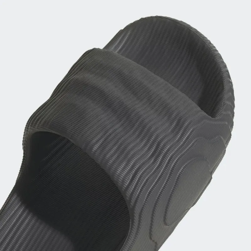 Adidas Men's Adilette 22 Slides - Grey / Black