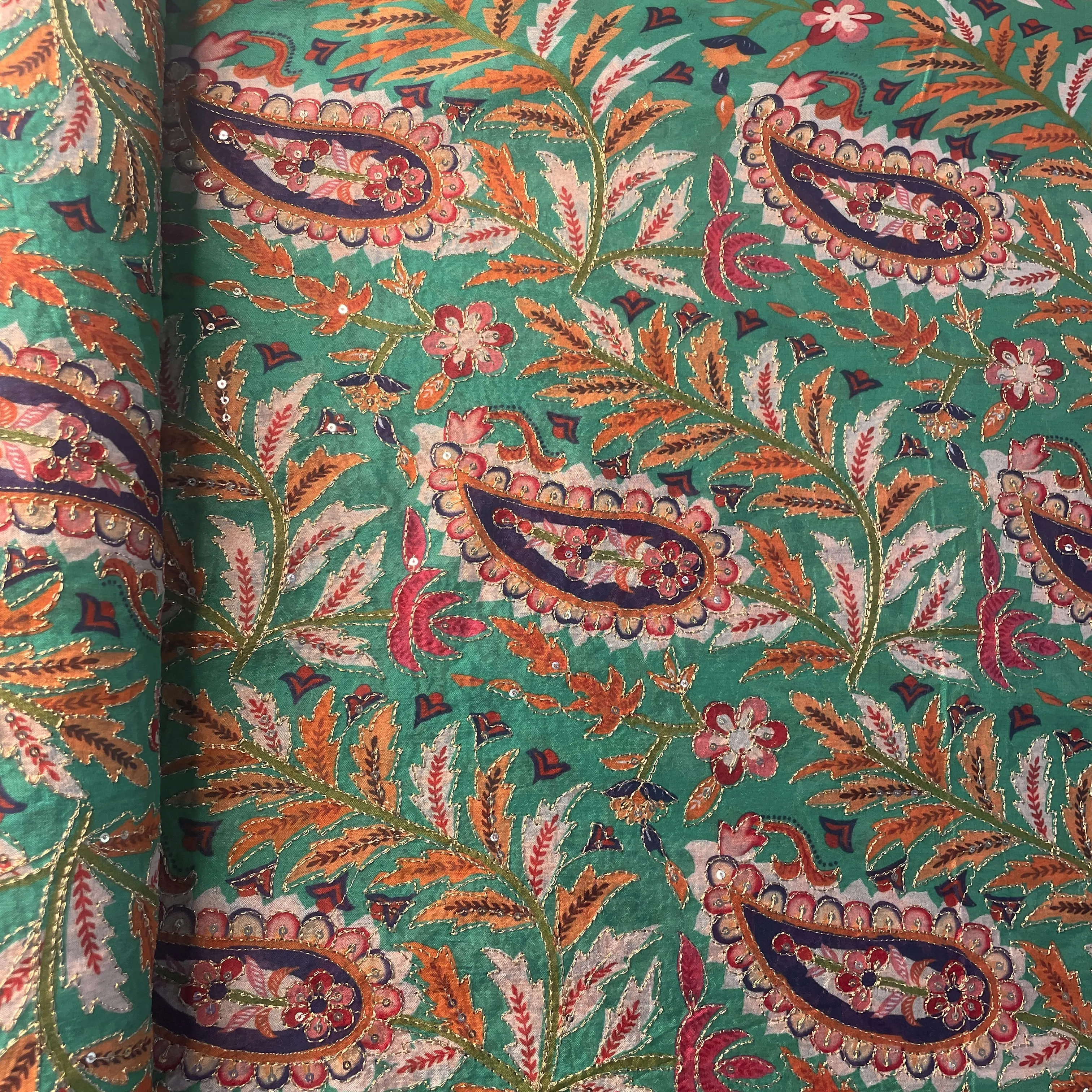 Green Paisley Embroidery Chiffon Fabric 19759